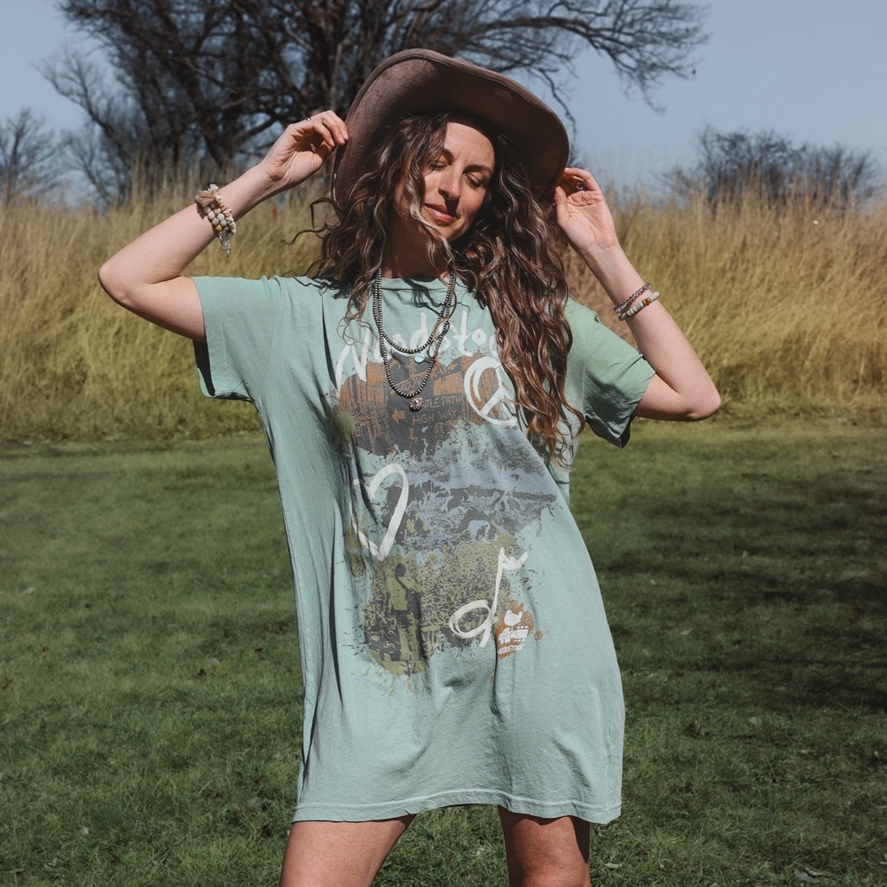 New Woodstock Free Spirit Western Boho Graphic Tunic Dress Tee